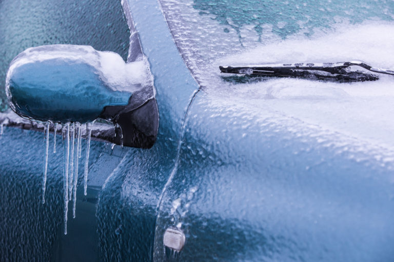 5 Easy Ways to Keep Your Vehicle’s Paint Looking New During Winter